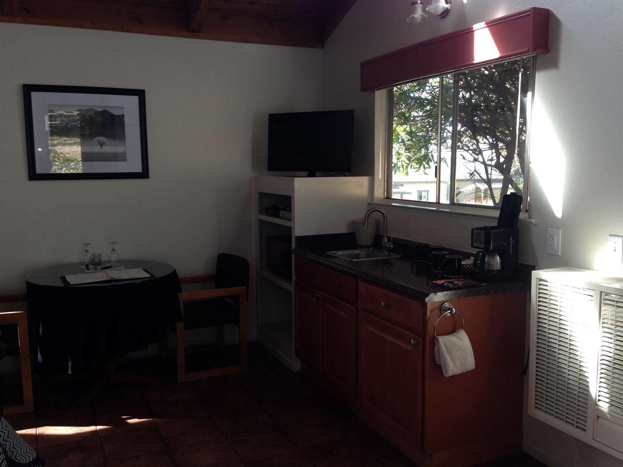 Fort Ross Lodge Jenner Ngoại thất bức ảnh