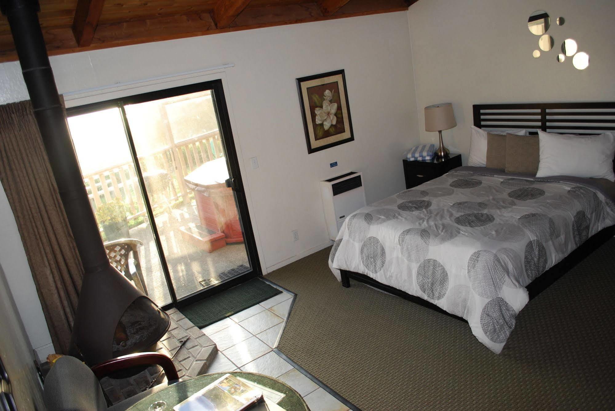 Fort Ross Lodge Jenner Ngoại thất bức ảnh